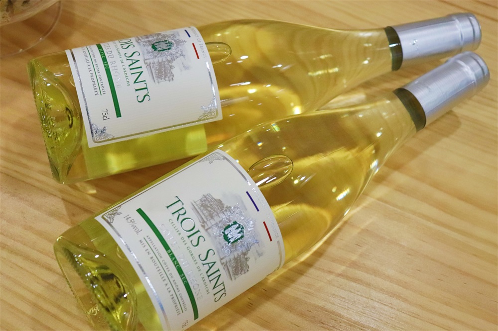 開一家紅酒專賣店怎么樣？