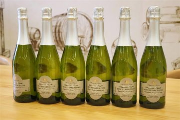 紅酒廠家直銷賺不賺錢呢