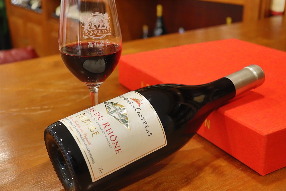 法國(guó)波爾多一級(jí)酒莊的紅酒怎樣